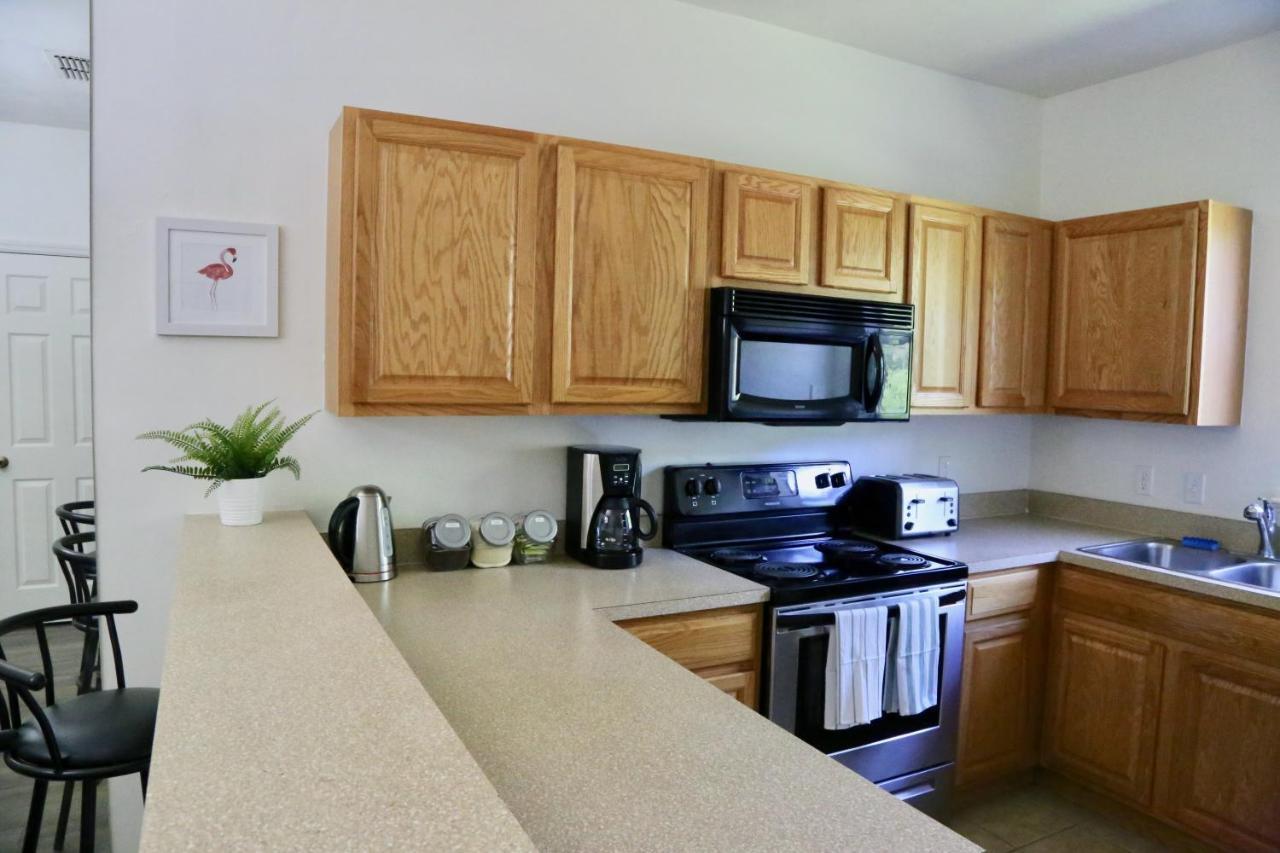 Oaks Modern & Comfy Condo In The Perfect Location Gainesville Exterior foto